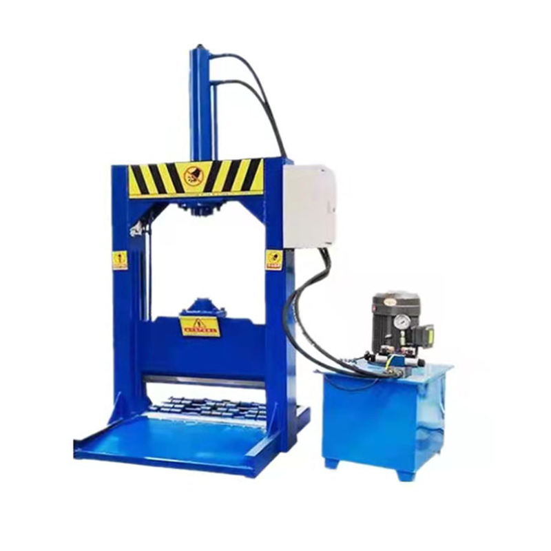 Rubber cutting machine